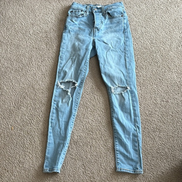 Levi's Wedgie Skinny Light Blue Denim Jeans size 25 - Picture 5 of 9